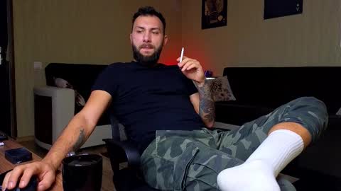 Robbie online show from October 6, 4:54 am