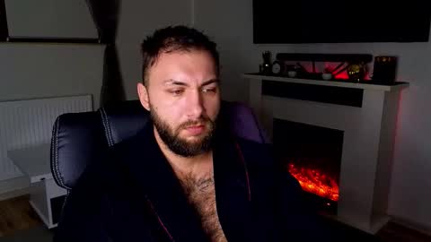 Robbie online show from January 8, 6:16 am