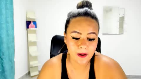 Snapshot of jan_milkhot chatting on October 25, 10:56 am jan_milkhot online show from October 25, 10:56 am