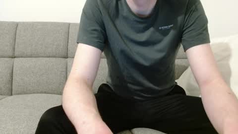 Snapshot of jan_the_man94 chatting on February 27, 6:42 pm Jan online show from February 27, 6:42 pm