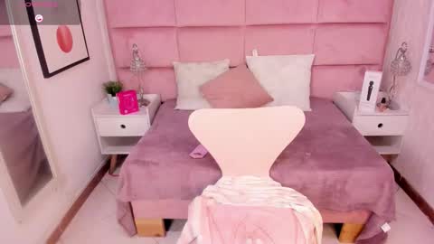 Snapshot of janah_myers chatting on October 25, 1:24 am Janah Myers online show from October 25, 1:24 am