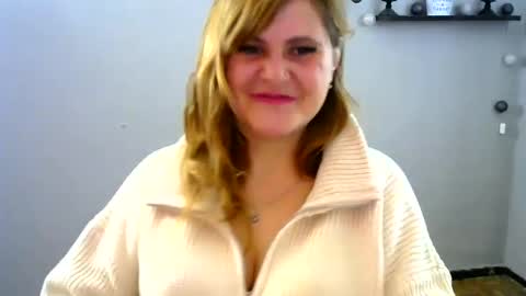 Snapshot of janaloveli chatting on March 7, 9:51 am janaloveli online show from March 7, 9:51 am