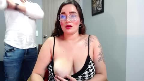 Snapshot of jane_and_paul1 chatting on March 7, 10:43 pm    online show from March 7, 10:43 pm