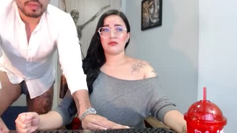 Snapshot of jane_and_paul1 chatting on October 24, 11:23 pm    online show from October 24, 11:23 pm