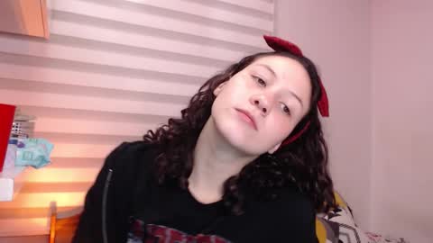 Snapshot of jane_r chatting on October 24, 12:52 am Jane online show from October 24, 12:52 am