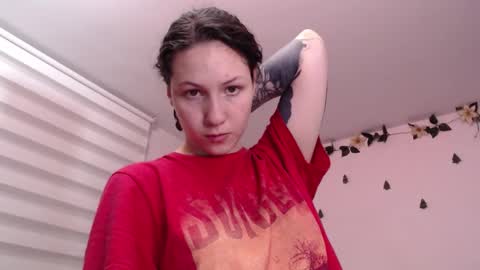 Snapshot of jane_r chatting on October 30, 2:13 am Jane online show from October 30, 2:13 am