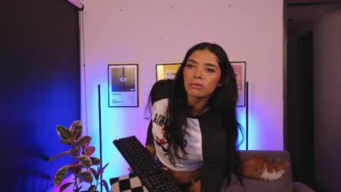 Jane online show from April 8, 2:00 am