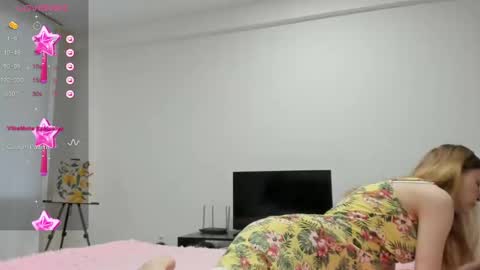 Snapshot of janelong chatting on December 31, 6:48 am JaneLong online show from December 31, 6:48 am