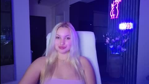 Snapshot of janemiss chatting on October 21, 11:05 pm Jane online show from October 21, 11:05 pm