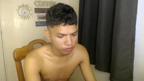 janlloyd04 online show from October 14, 8:15 am