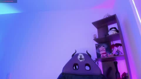 jannaasuna online show from April 15, 8:09 pm