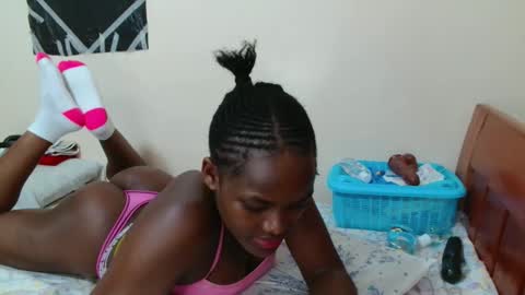 Jannie online show from April 18, 7:58 pm