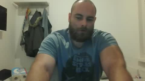 Snapshot of januszcygan chatting on October 30, 9:37 pm januszcygan online show from October 30, 9:37 pm