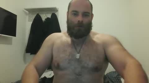 Snapshot of januszcygan chatting on November 22, 12:20 am januszcygan online show from November 22, 12:20 am