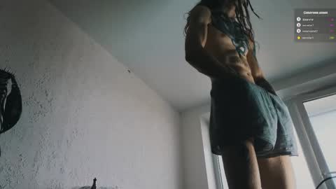 Snapshot of jaredhighborne chatting on May 4, 7:26 am K online show from May 4, 7:26 am