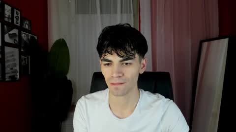 Snapshot of jaremy_harris chatting on November 14, 9:13 pm Jaremy online show from November 14, 9:13 pm