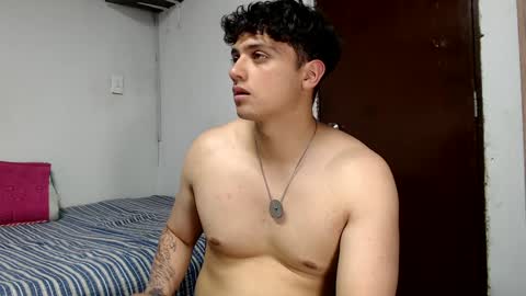 Jareth online show from December 3, 9:56 pm