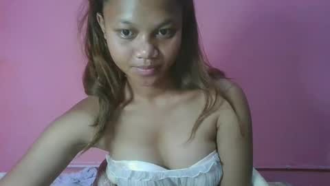 Snapshot of jarevavax chatting on December 4, 12:19 am JarevavaX online show from December 4, 12:19 am