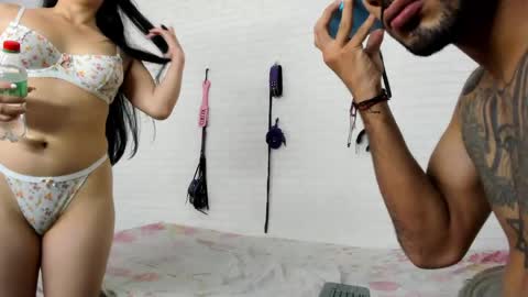 jaryandnick_smith online show from April 4, 9:01 pm