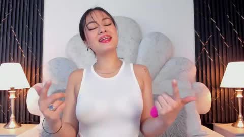 Jaslyn online show from April 17, 5:16 pm