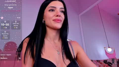 Snapshot of jasmilynn chatting on December 18, 12:51 pm Jasmi online show from December 18, 12:51 pm