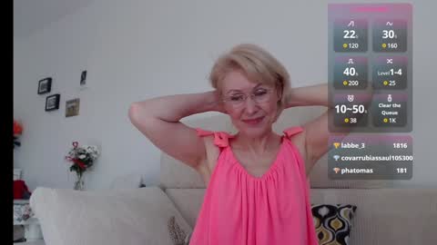 Snapshot of jasmin18v chatting on March 4, 1:59 pm Jasmin room for people 40 online show from March 4, 1:59 pm