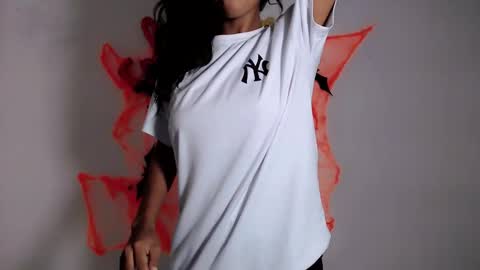 Snapshot of jasmin_brunette_ chatting on October 8, 2:58 pm Jasmin online show from October 8, 2:58 pm