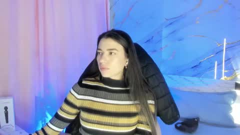 Snapshot of jasmine_hyper_1 chatting on February 13, 6:16 pm Jas online show from February 13, 6:16 pm