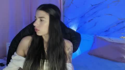 Snapshot of jasmine_hyper_1 chatting on March 4, 9:11 pm Jas online show from March 4, 9:11 pm