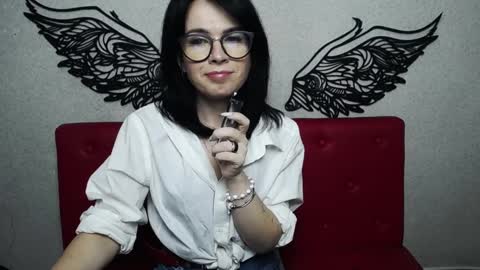 JasmineKouch online show from February 9, 6:26 pm