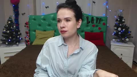 JasmineKouch online show from January 12, 6:35 pm