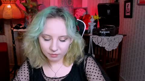 Snapshot of jasminemilko chatting on December 27, 8:13 am Jasmine online show from December 27, 8:13 am
