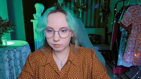 Snapshot of jasminemilko chatting on December 28, 8:16 am Jasmine online show from December 28, 8:16 am