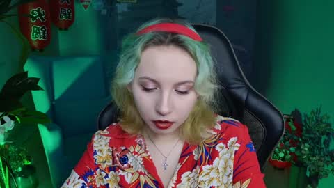 Snapshot of jasminemilko chatting on January 6, 5:08 am Jasmine online show from January 6, 5:08 am