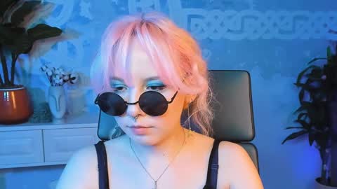 Snapshot of jasminemilko chatting on January 23, 8:15 am Jasmine online show from January 23, 8:15 am