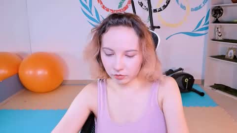 Snapshot of jasminemilko chatting on October 13, 5:07 am Jasmine online show from October 13, 5:07 am