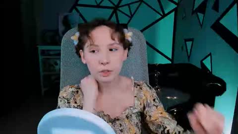 Snapshot of jasminemilko chatting on November 19, 5:07 am Jasmine online show from November 19, 5:07 am