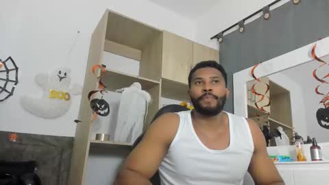 Snapshot of jason_fenix chatting on November 1, 7:38 pm Jason online show from November 1, 7:38 pm