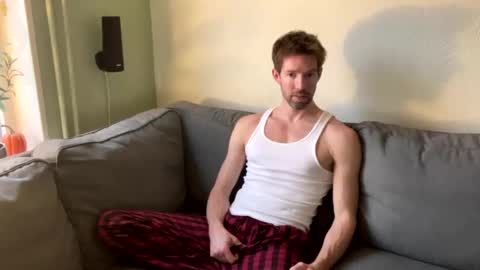 Snapshot of jasonberg29 chatting on December 28, 8:16 am Jason online show from December 28, 8:16 am