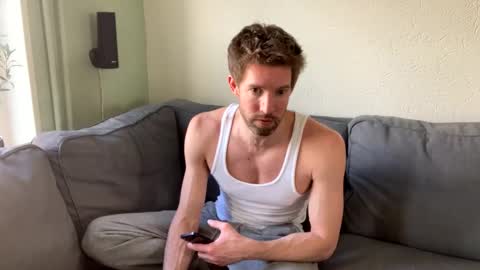 Snapshot of jasonberg29 chatting on March 1, 11:39 am Jason online show from March 1, 11:39 am