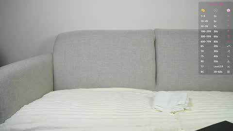 Snapshot of jasper_sweet_arce chatting on December 26, 5:04 am Alex and Max beard online show from December 26, 5:04 am