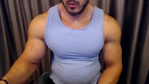 Snapshot of jasphermscl chatting on October 22, 3:40 am JaspherMscl online show from October 22, 3:40 am