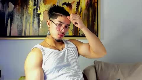 Snapshot of jasson_rodriguez69 chatting on November 9, 5:28 am Lil Dark online show from November 9, 5:28 am