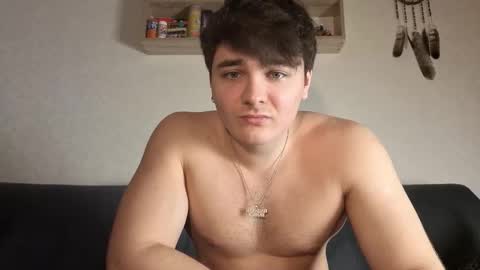 Snapshot of jastinpet chatting on September 11, 1:55 pm jastinpet online show from September 11, 1:55 pm