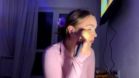 Snapshot of jatreff chatting on December 17, 5:41 pm Ginny online show from December 17, 5:41 pm