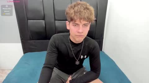 javierdiisousa online show from October 21, 11:49 pm