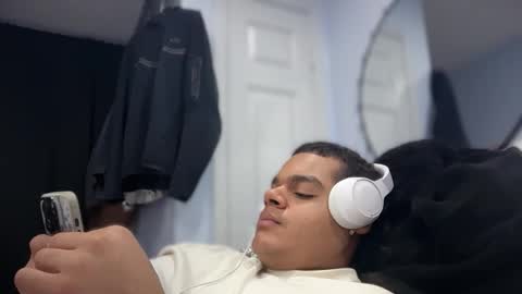 javiSdick online show from January 8, 2:25 am