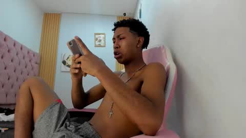 jax_maliq online show from November 26, 4:35 am