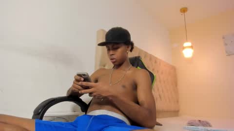 jax_maliq online show from November 29, 4:48 am