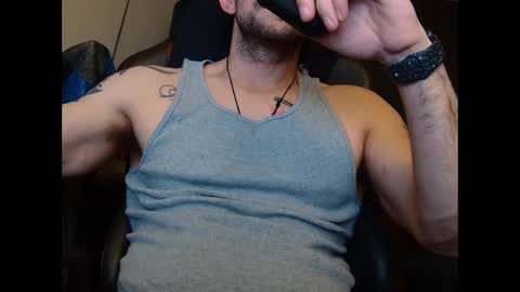 jaxjohnson12 online show from October 26, 4:40 am